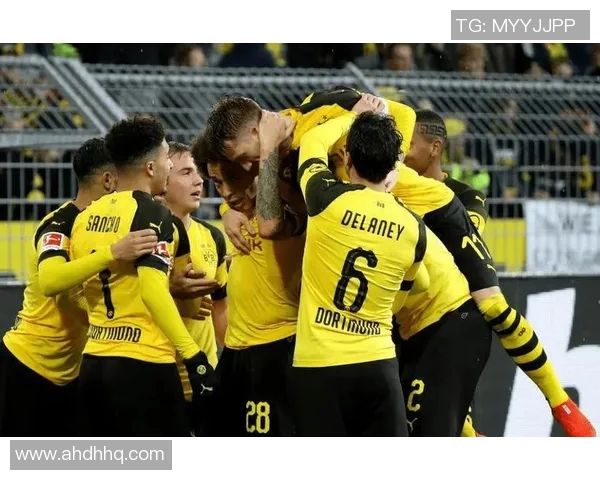 多特蒙德靠胜利仅差一步将领头羊抢至指间 多特蒙德靠胜利仅差一步将领头羊抢至指间