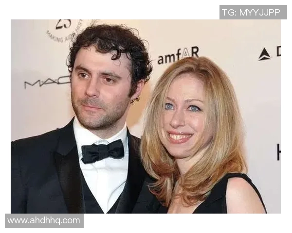 风云变幻中切尔西克林顿的生父之谜 风云变幻中切尔西克林顿的生父之谜